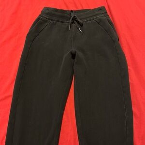 Lululemon black sweat pants size 4